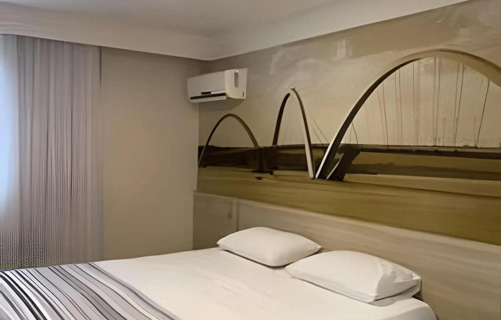 Flat Moderno Hotel Mercure Lider Brasília 0*,  Brasil