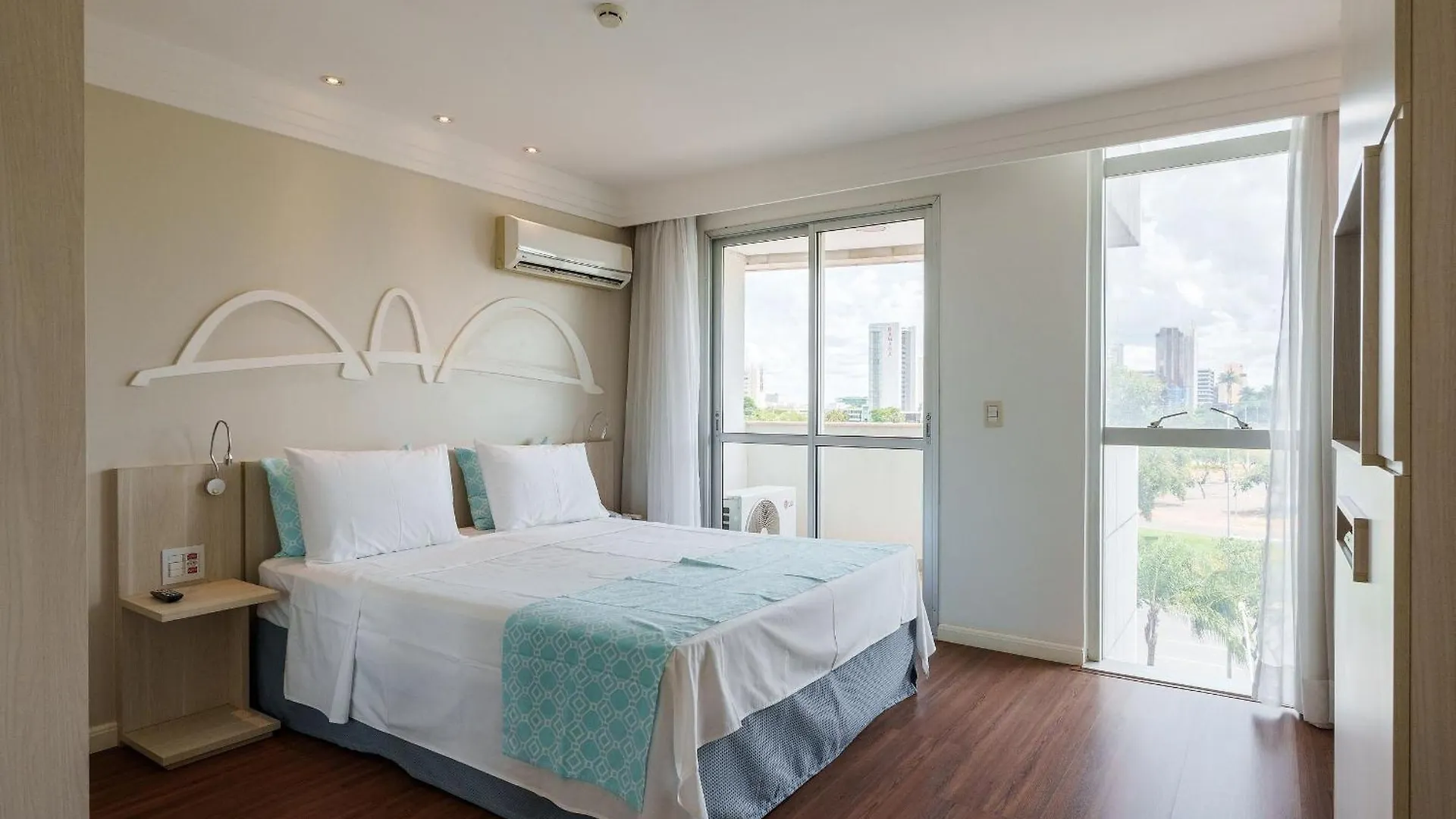 Flat Moderno Hotel Mercure Lider Brasília Brasil