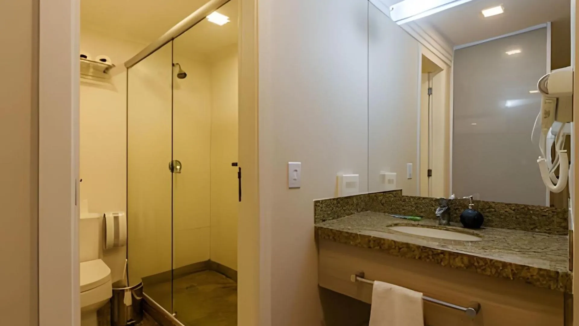 Flat Moderno Hotel Mercure Lider Brasília